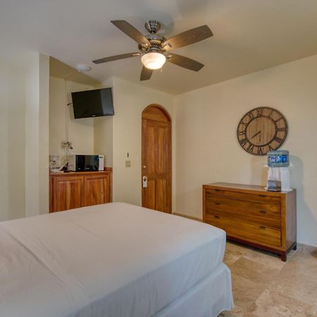 Caribe Tesoro Hotel West Bay Ngoại thất bức ảnh